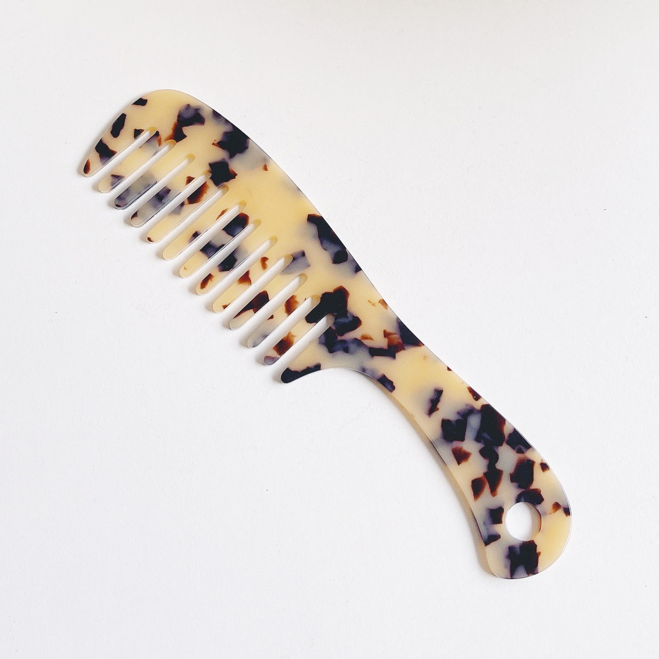 Lady Royal's Acetate Wide-Tooth Comb