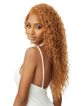 Outre Perfect Hairline HD Wig - Ariella 28"